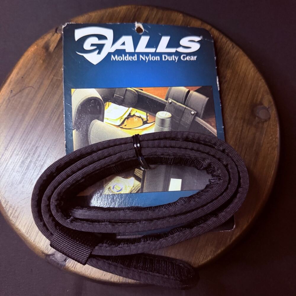 Galls Inner Duty Belt Size 28"-32" NP240 Molded Nylon Hook Lined Black